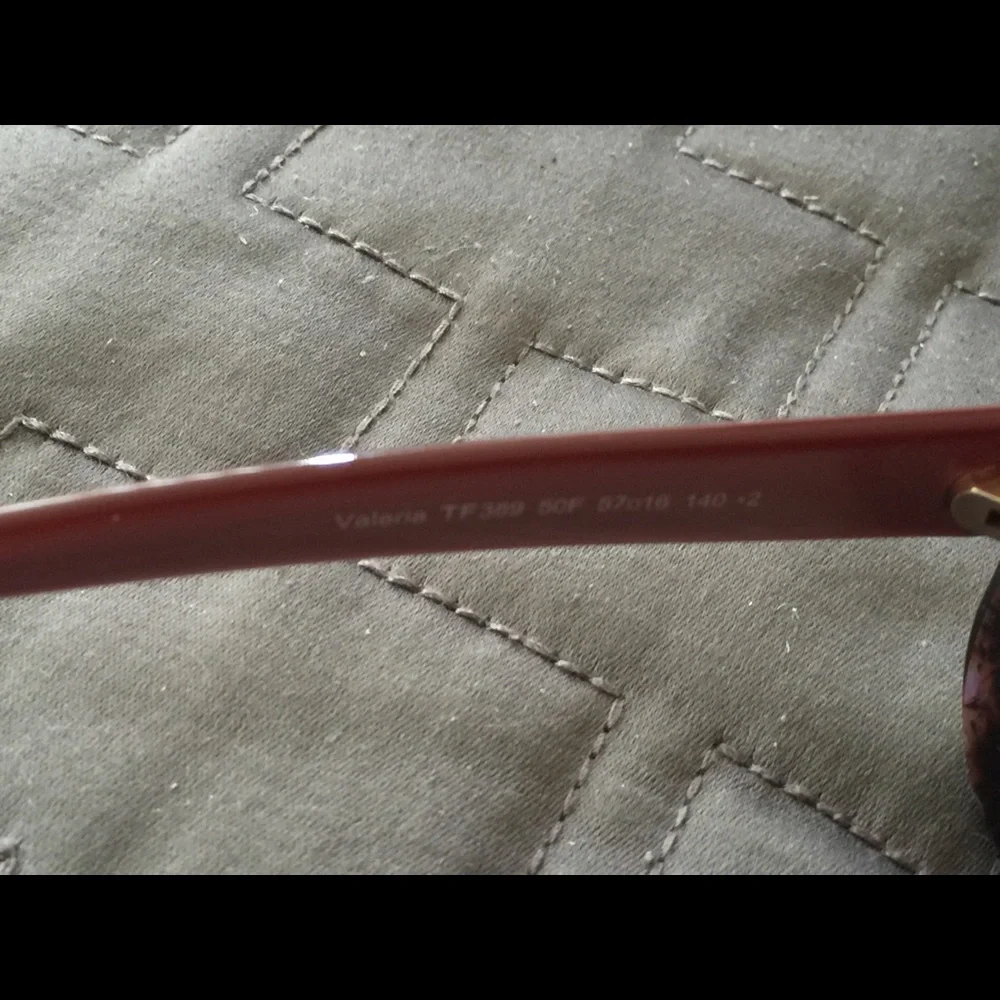 Authentic Tom Ford Valencia Sunglasses - Picture 3 of 5